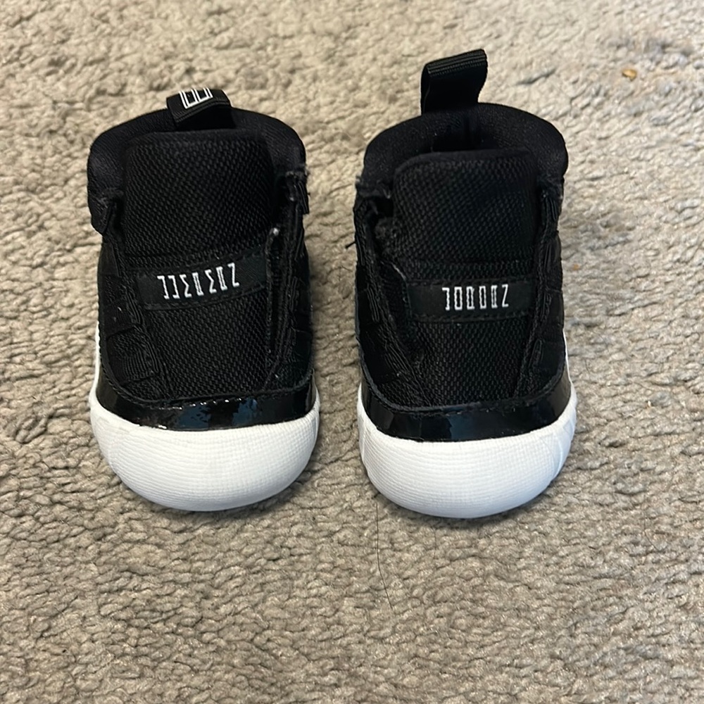 Baby Jordan Retro 11 size 1c